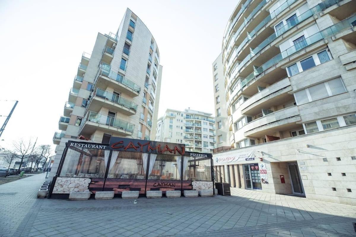 Apartmán Bright And Homey Ac Near The Center