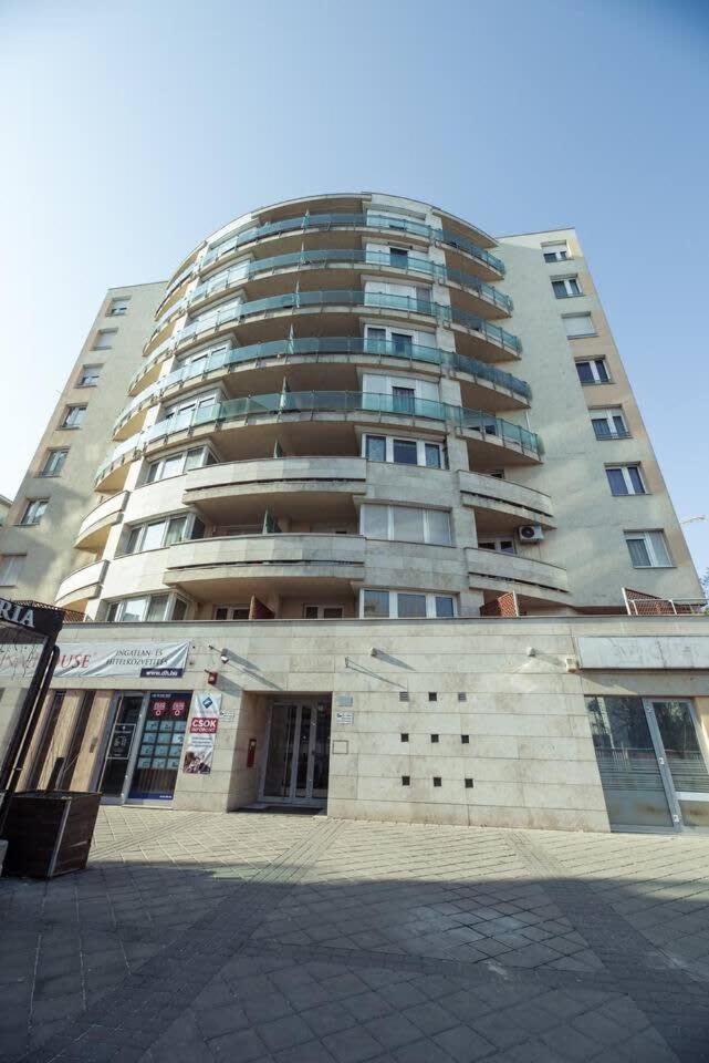 Apartmán Bright And Homey Ac Near The Center