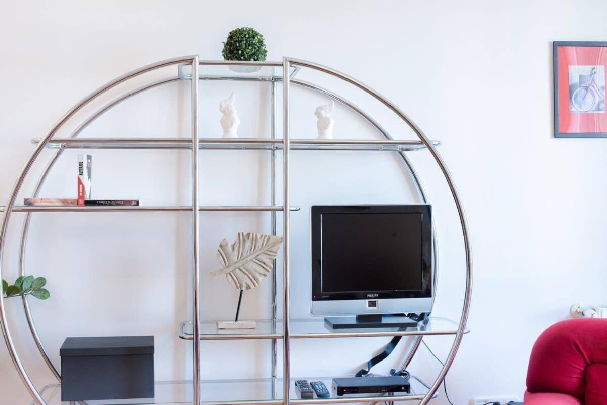 Apartmán Bright And Homey Ac Near The Center *